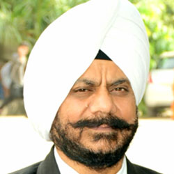 Dr. Satyapal Singh Salooja